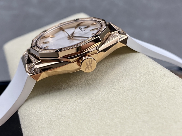 ウブロコピー時計細部ディテール